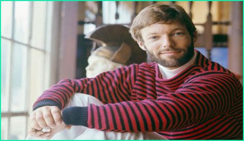 Richard Chamberlain's Current Relationship Status Revealed
